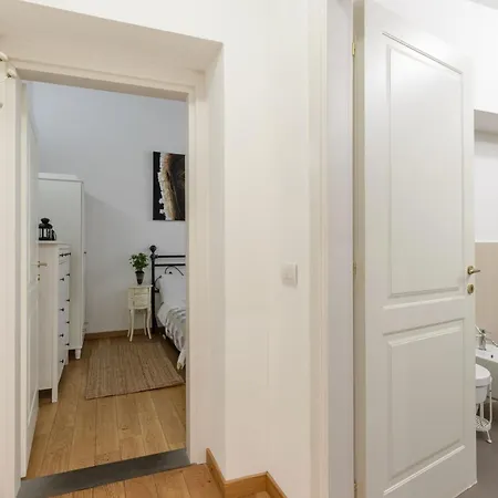 Monalda 1 Lovely Loft In Florenz