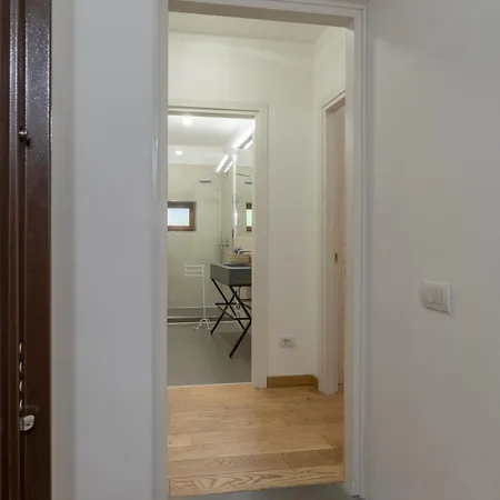 Monalda 1 Lovely Loft In * Firenze